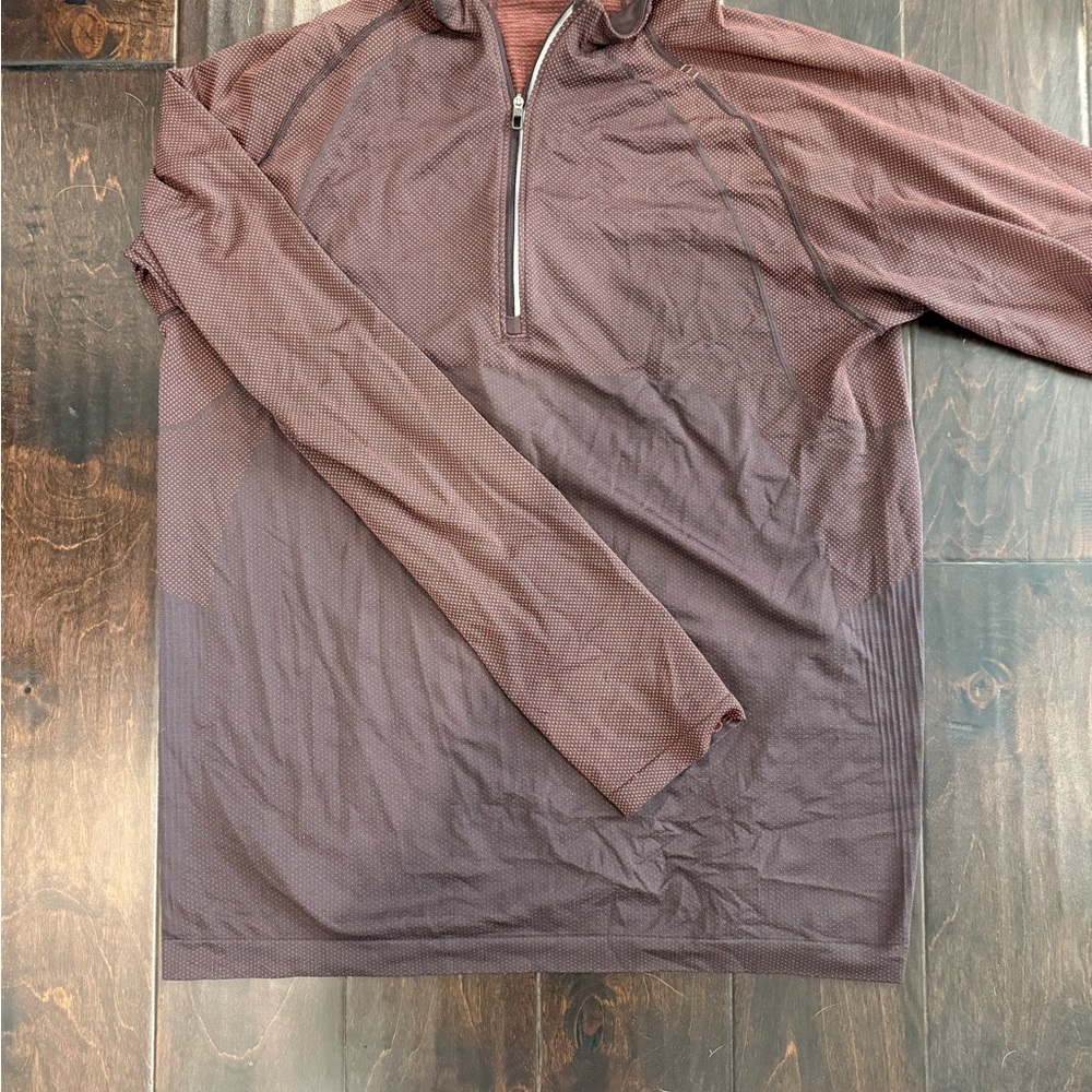 lululemon athletica Men's Maroon Long Sleeve Shirt